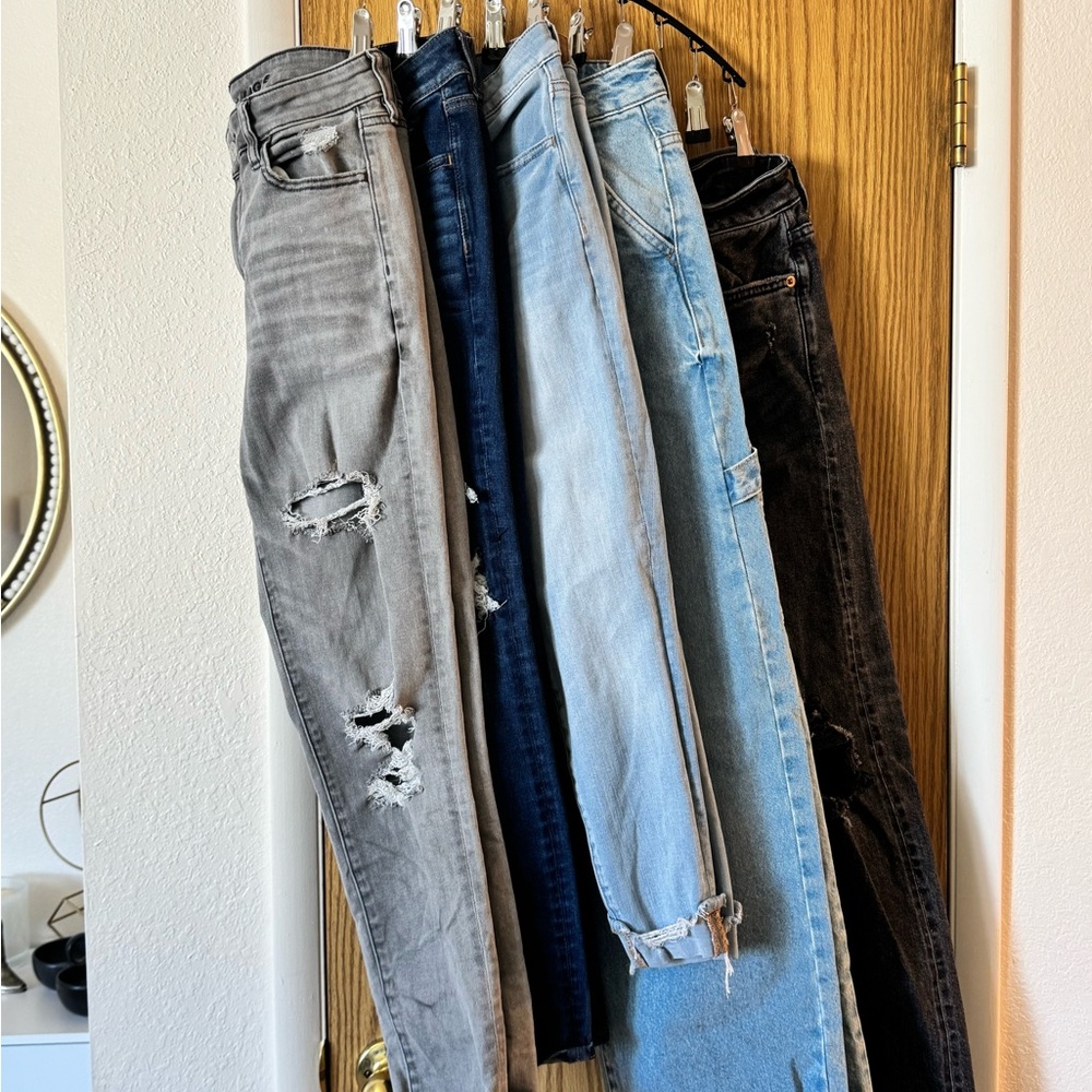 Bundle of American Eagle Jeans